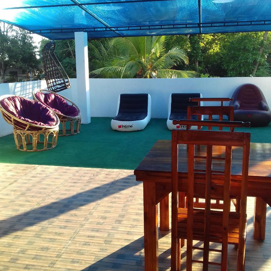 Rainbow Guest House Hikkaduwa Kültér fotó
